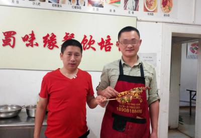 南京的91AV手机看片做的烤鱿鱼