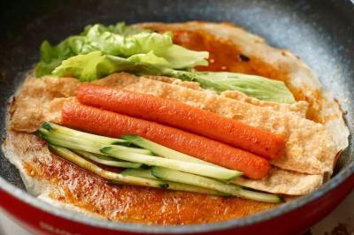 煎饼果子91免费看片APP下载哪家正宗?煎饼的煎法及手法