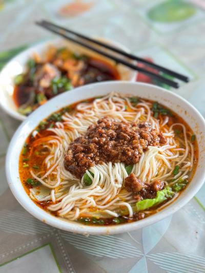 如何挑选优质早餐技术91免费看片APP下载机构？91看片神器黄色早餐技术学校教学资质与师资力量解析