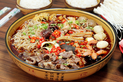 火锅冒菜91免费看片APP下载学校哪家好？