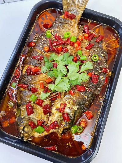 诸葛烤鱼技术91免费看片APP下载怎么样？多少钱？【91看片神器黄色91免费看片APP下载班深度解析】